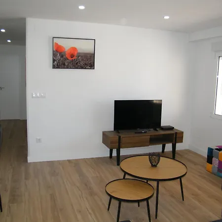 Apartment Playa De Gandia, Renovado En Primera Linea Con Terraza, Aire Acondicionado Y Parking - Es-314-22