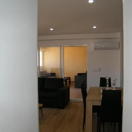 Playa De Gandia, Renovado En Primera Linea Con Terraza, Aire Acondicionado Y Parking - Es-314-22 Gandia