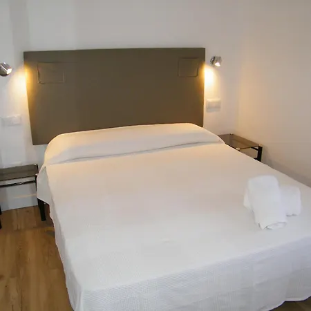 Playa De Gandia, Renovado En Primera Linea Con Terraza, Aire Acondicionado Y Parking - Es-314-22 公寓 *