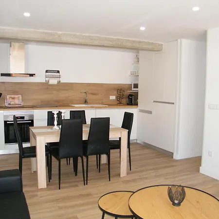 Playa De Gandia, Renovado En Primera Linea Con Terraza, Aire Acondicionado Y Parking - Es-314-22 Apartment